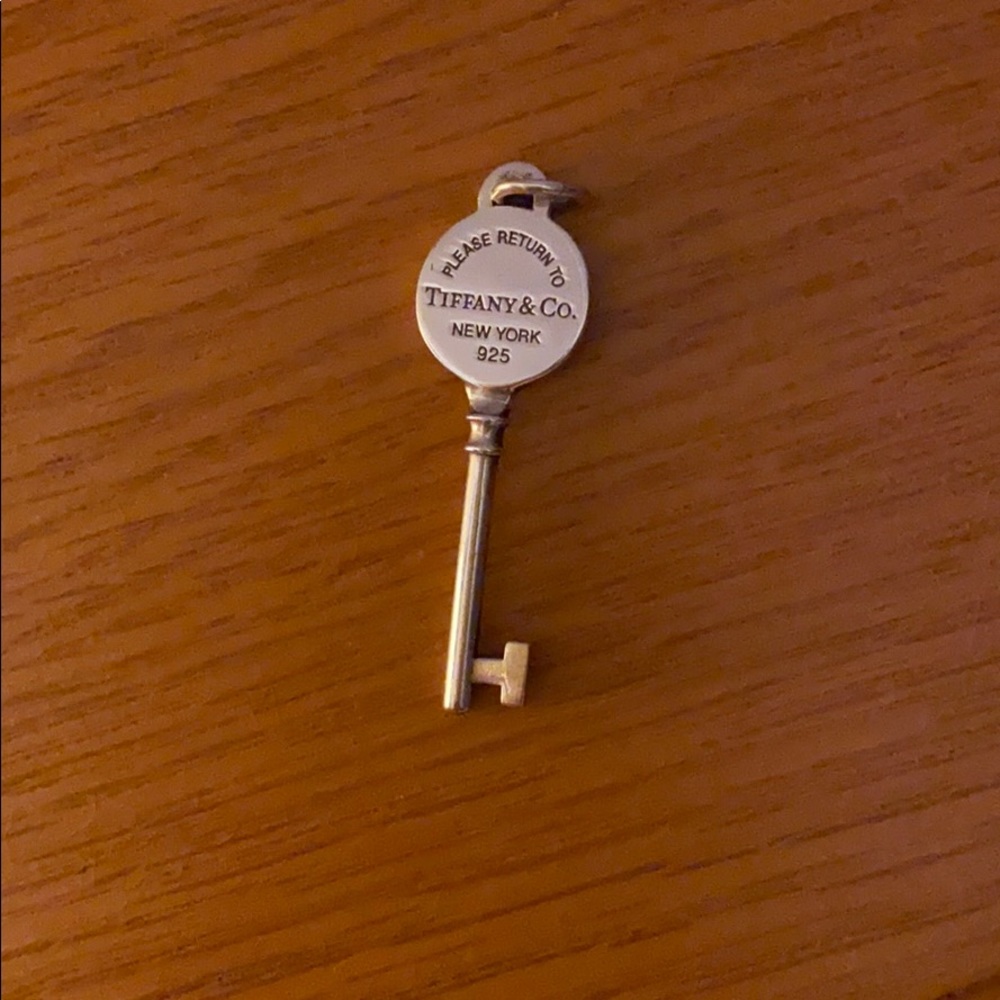 Tiffany key pendant